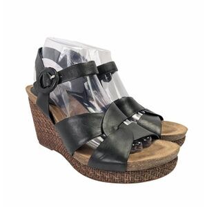 Sofft Kasidy Black leather strappy woven wedge heel platform sandals womens 9